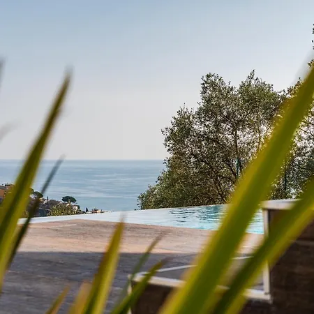 - Vista Mare Panoramica Con Piscina * Ραπάλο